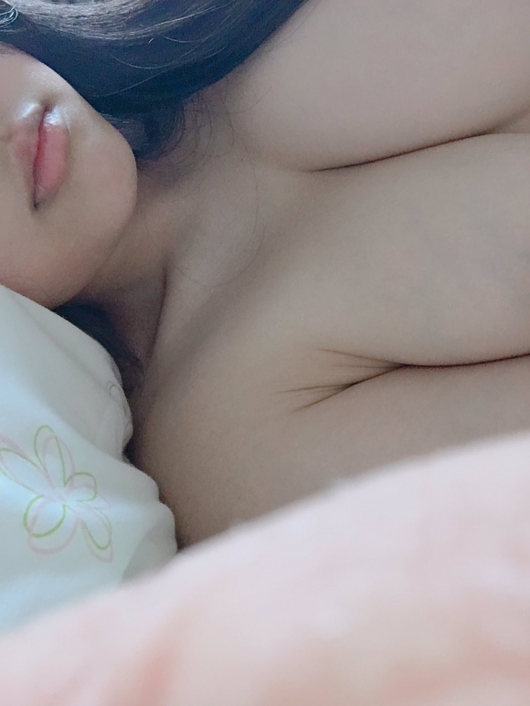 おっぱい女子大生20 おっぱい女子大生20