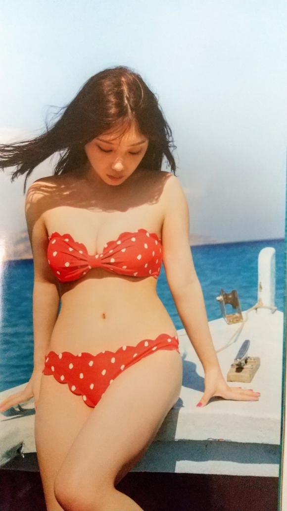 与田祐希写真集9