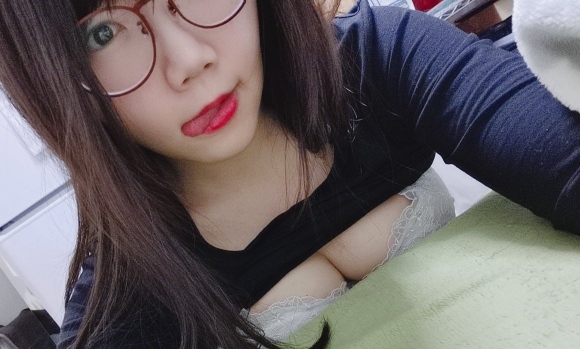 人妻オナニー16