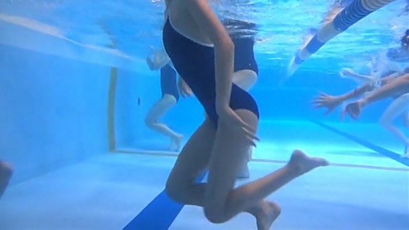 水中スク水8