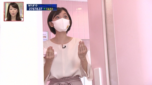 女子アナ田中瞳パン線女子トイレ5