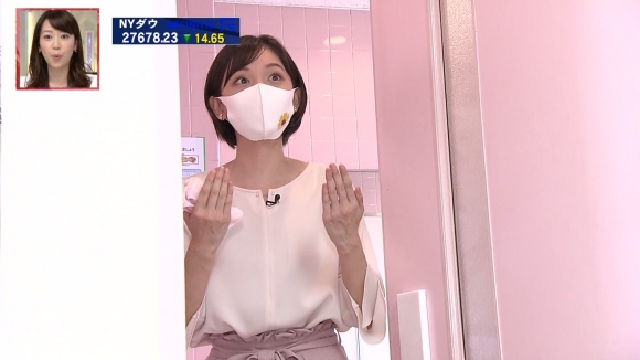 女子アナ田中瞳パン線女子トイレ6