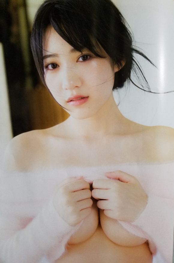 NMB48横野すみれ下乳0