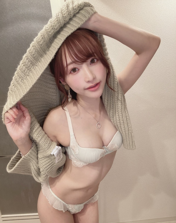 人気AV女優平均体重73