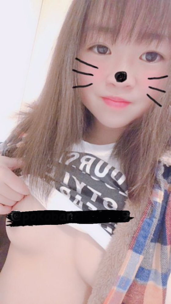 童顔おっぱい25
