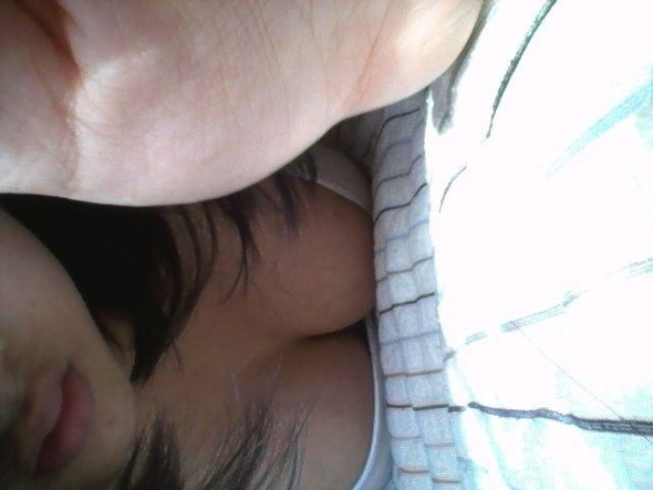 自撮りオッパイ81