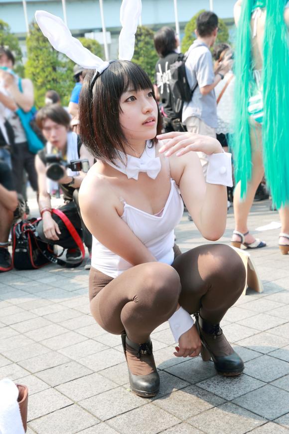 C84白バニーガールコスプレ